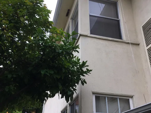 1617 N Mariposa Ave, Los Angeles, CA 90027