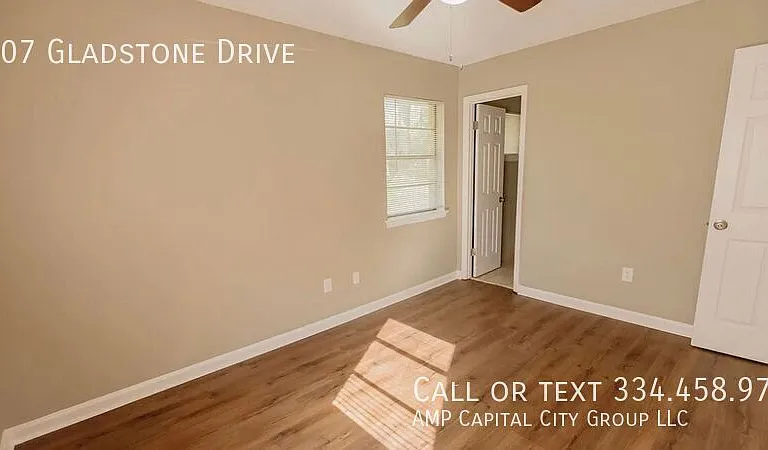 6107 Gladstone Dr — Photo 21
