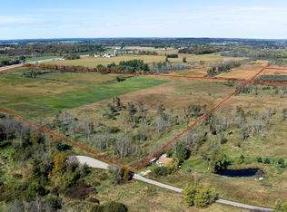Railroad Grade Rd, Fremont, WI 54940