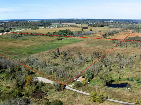 Railroad Grade Rd, Fremont, WI 54940