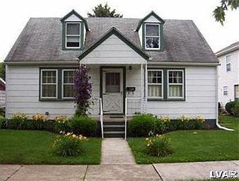 2nd image of 1610-1612 S Race St