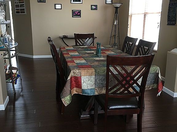 5th image of 1810 White Pine Dr