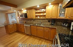 3rd image of 750 County Road 1415n