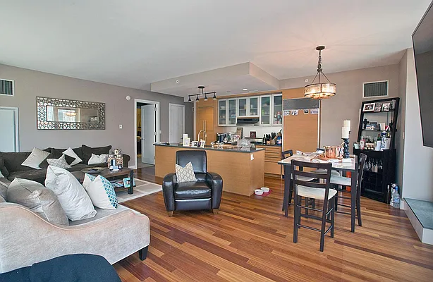 Rented by Keller Williams NYC | media 2