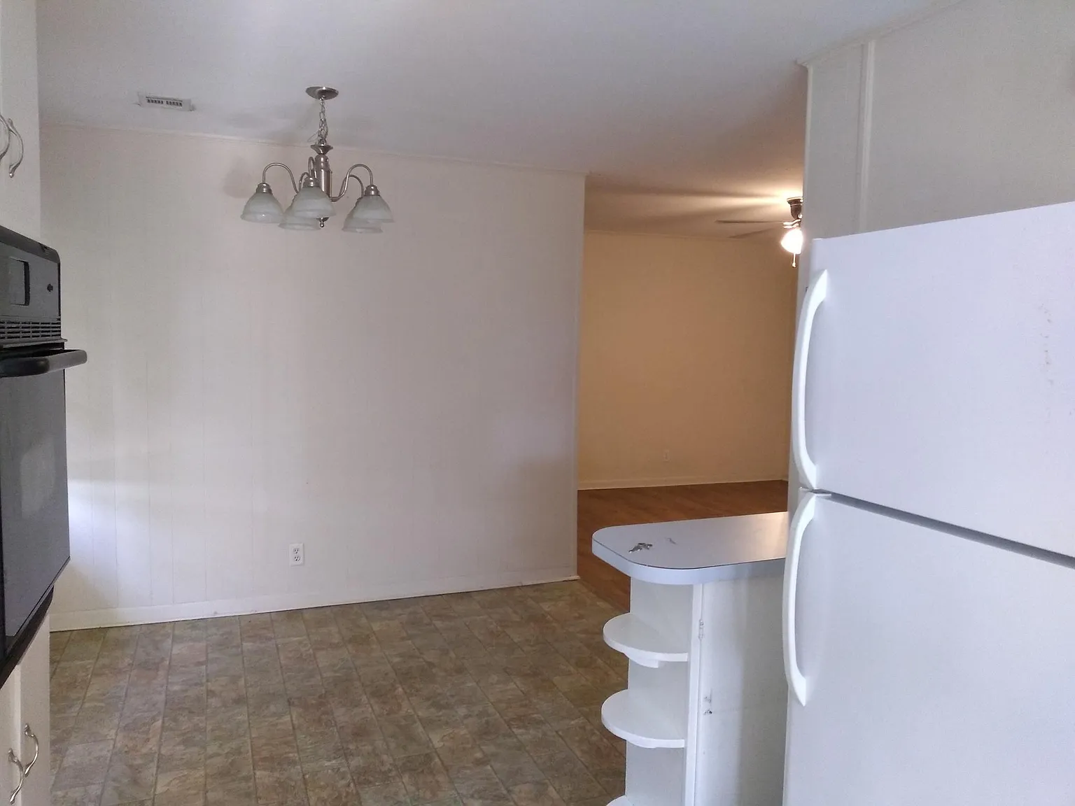429 Locust St — Photo 4