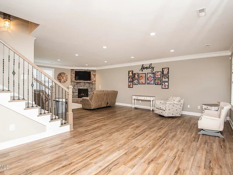 2021 Highlands Ridge Ln — Photo 18