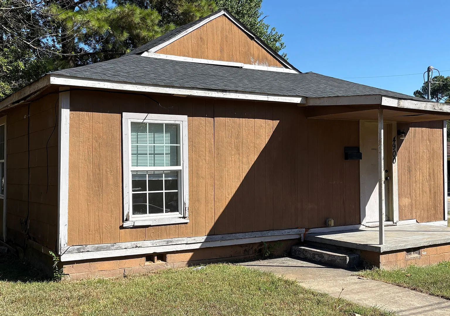 Updated 2-bedroom, 1-bath house in North Little Rock — Photo 2