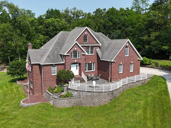 7 Jessica Dr, Carlisle, PA 17015