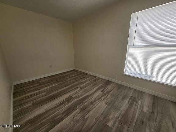 5th image of 7143 N Loop Dr APT E