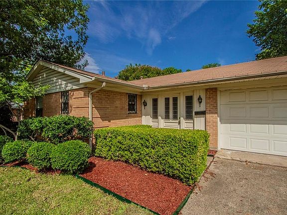 3rd image of 3529 Antilles Dr