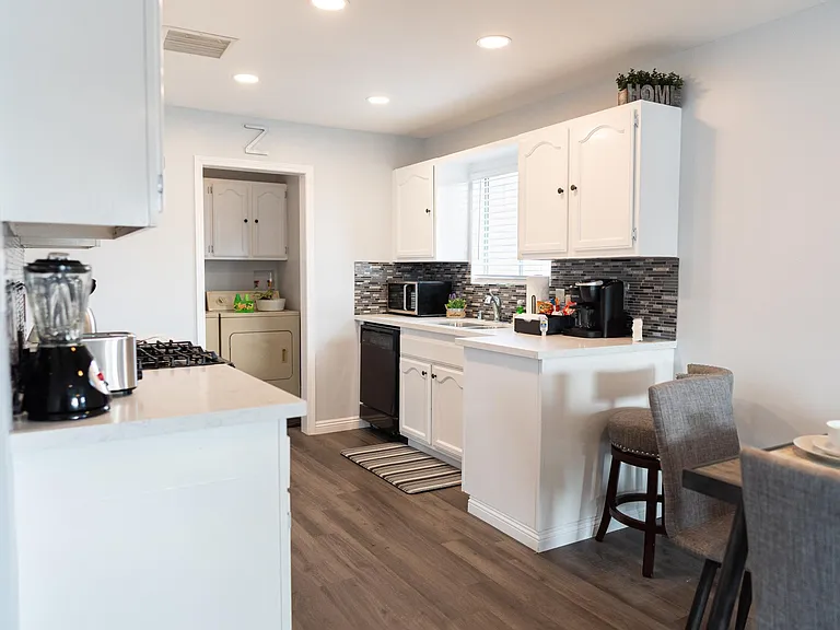 5801 Orange Ave — Photo 32