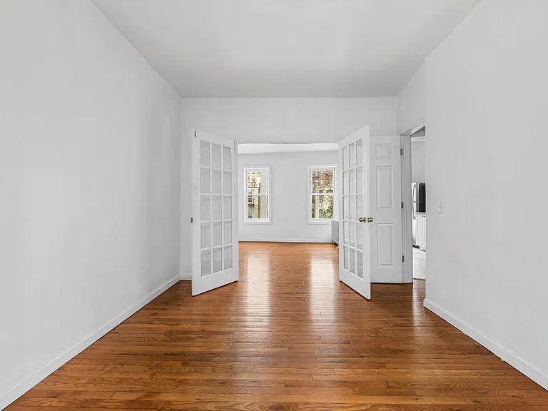 2251 Church Ave #3R — Photo 1