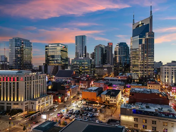 301 Demonbreun St Unit 1418, Nashville, TN 37201