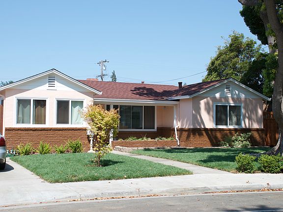2nd image of 185 Cypress Ave