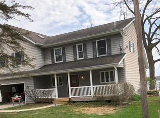 11823 Scott Park Rd, Delton, MI 49046