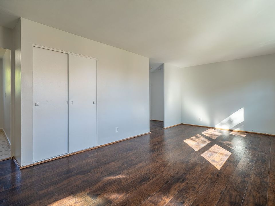 1st image of 1978 Delaware Ave APT 4