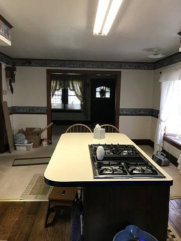 1st image of 141 Orchard St