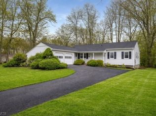 6 Windsor Way, Berkeley Heights, NJ 07922