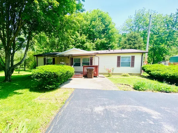 95 Orchard Ave, Sabina, OH 45169