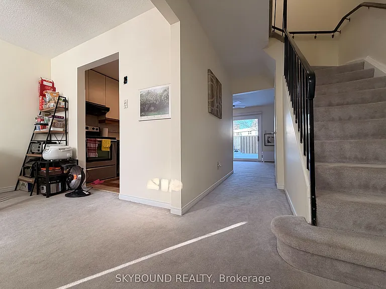 71 Cass Ave #19 — Photo 21