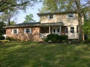 5971 Sedgwick Rd, Columbus, OH 43235