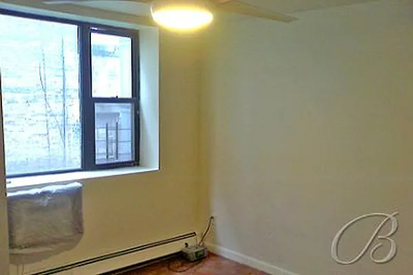 Rented by Bellmarc Realty | media 5