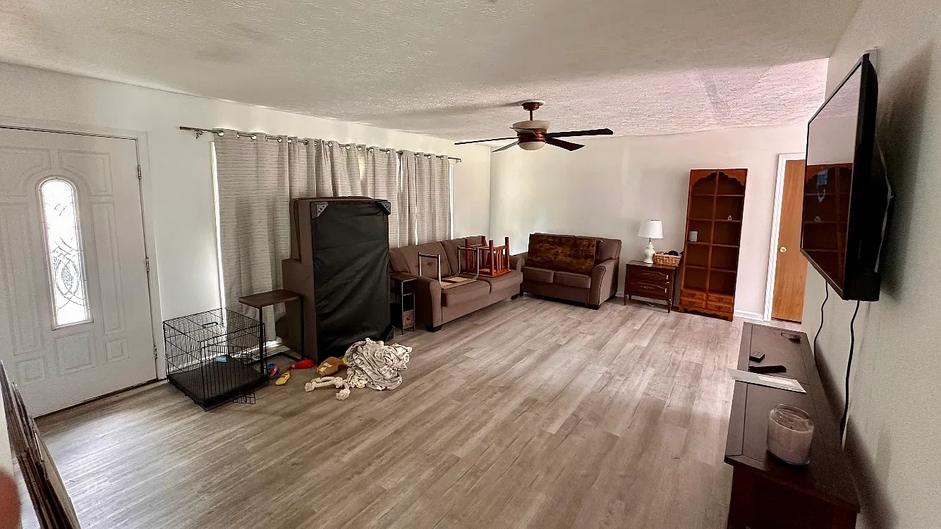 3 bed, 1700 sqft, $1,900 — Photo 4