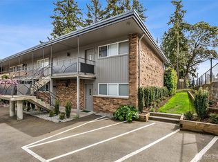 255 SW 154th St, Seattle, WA 98166
