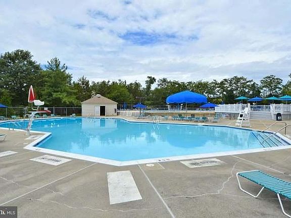 2nd image of 6949 Mary Caroline Cir #B