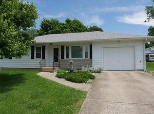 448 Monroe St, Waterloo, IL 62298