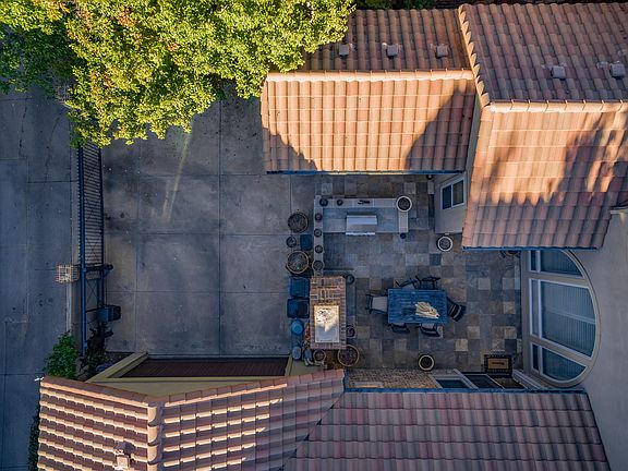 3rd image of 8037 E 24th Ave