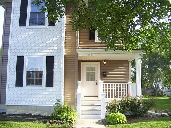 2nd image of 1243 W 2nd St