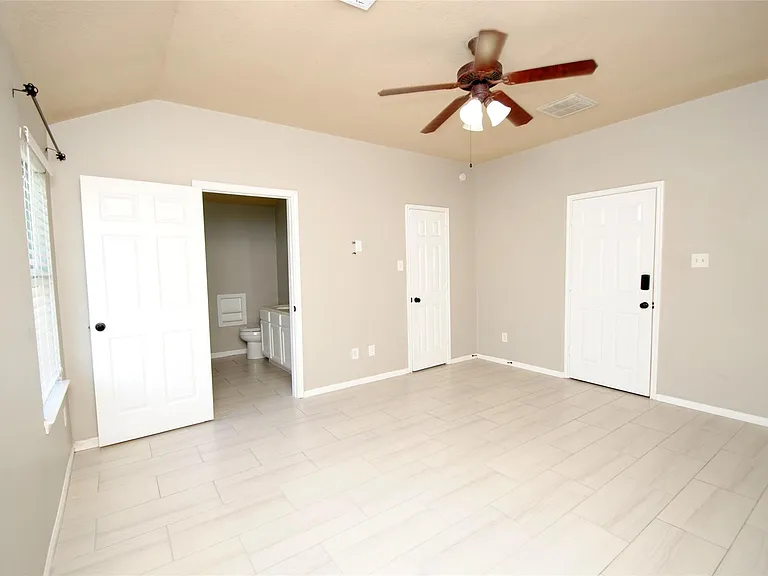 5910 Sugar Field Ln — Photo 26