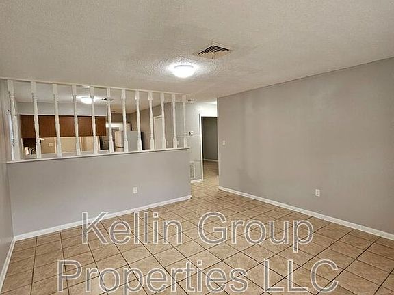 4th image of 909 Marietta St