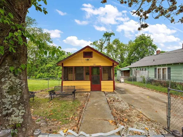 321 Barksdale St, Yazoo City, MS 39194
