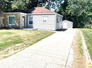 3508 37th St, Des Moines, IA 50310