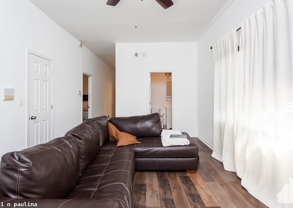 1st image of 1031 N Paulina St #1822