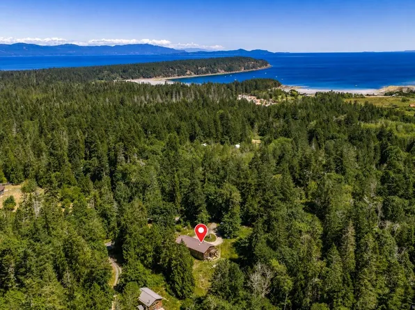 5160 Central Rd, Comox Valley, BC V0R 1Z0