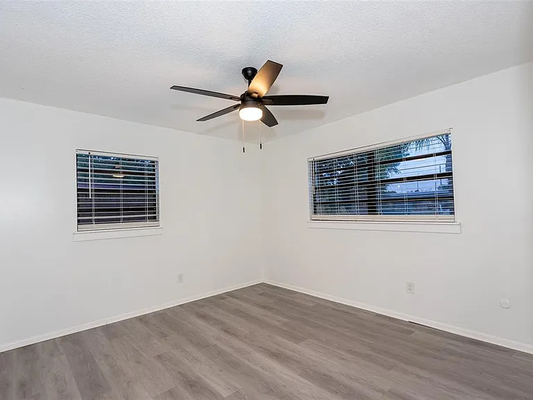 6440 Greylynne St — Photo 28