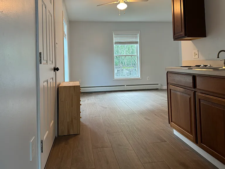 174 Arthur Ave — Photo 5