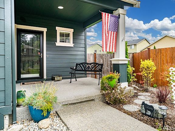 2nd image of 2519 195th Street Ct E