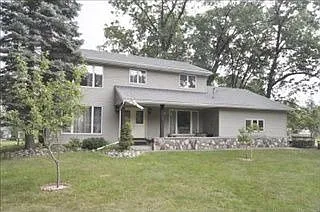 7701 C Dr N photo 1