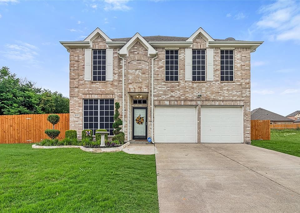 1st image of 217 Angelina Dr