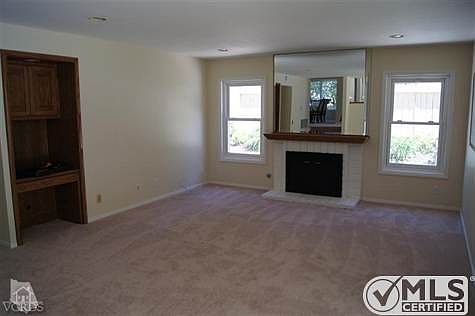 5th image of 486 Periwinkle Ct