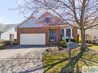 3 Harwood Rd, Monroe Township, NJ 08831