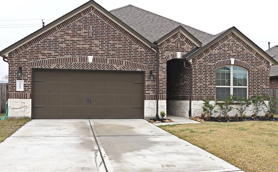 1st image of 2615 Kaman Ln