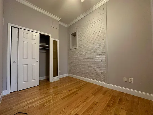 Rented by REAL New York | media 11