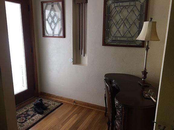 2nd image of 2554 E State Road 61
