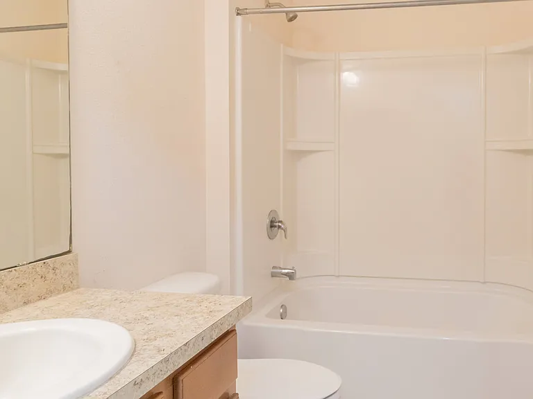 112 Celtic Wedding Dr — Photo 8