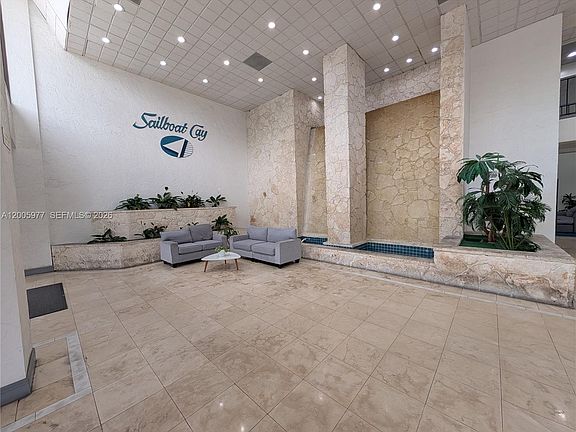 4th image of 13499 Biscayne Blvd APT 809